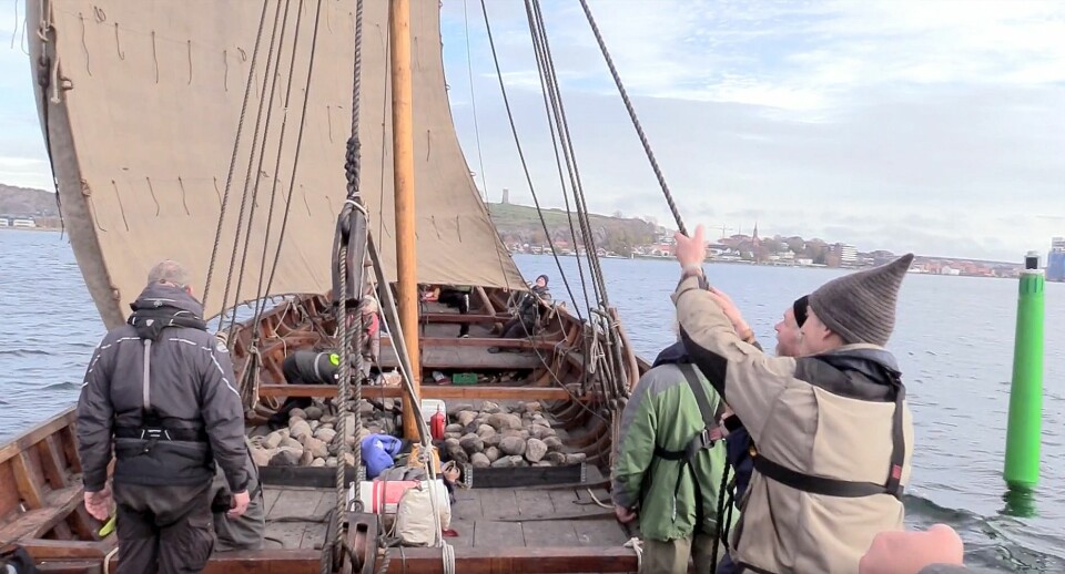 TØNSBERG: Vikingskipet er bygget i Tønsberg ved hjelp av verktøy fra vikingtiden.