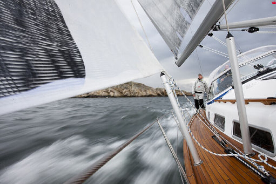 Hallberg-Rassy 412 på vannet