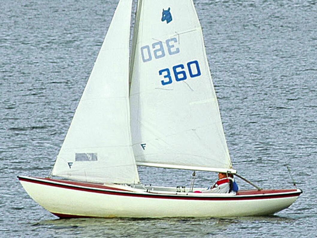 bb11 sailboat