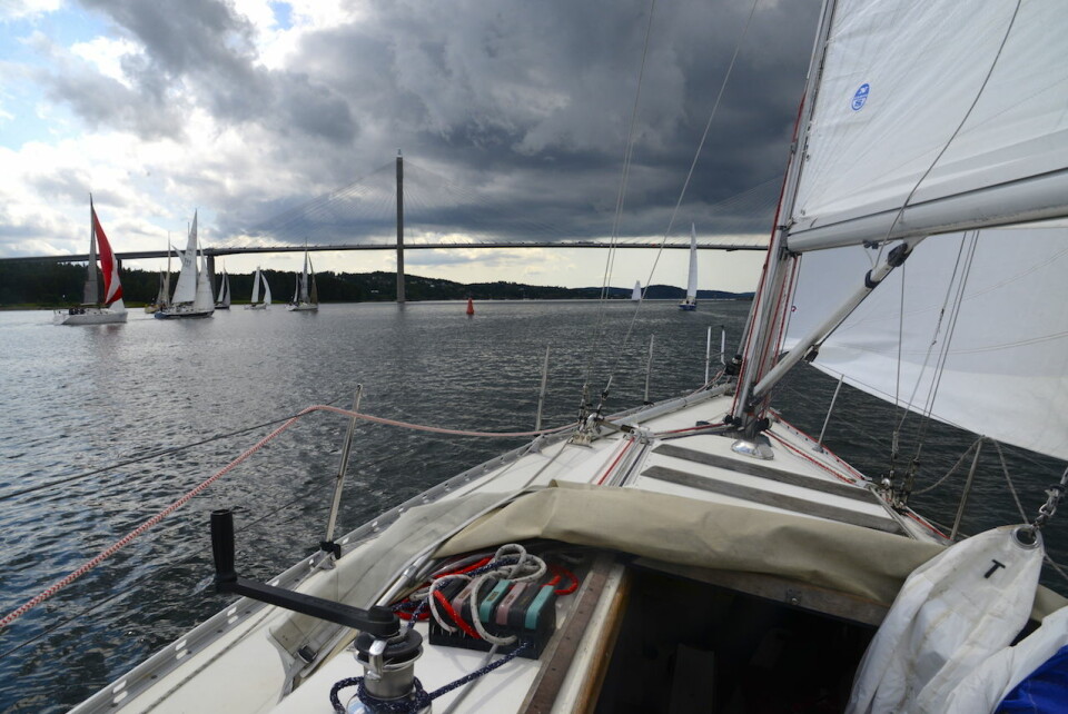 START: Bohusracet starter fra Uddevalla, deretter går seilasen ut fjorden til Marstrand, nordover til Hvaler og sydover til mål i Smögen.