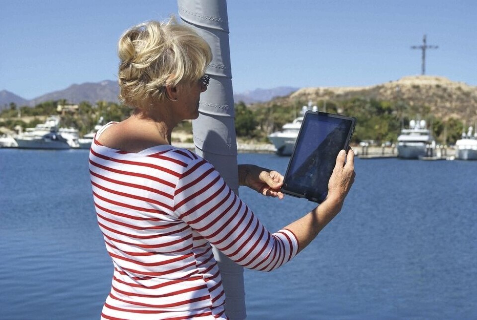FLERBRUKS: iPad har vist seg å være til både nytte og underholdning; som navigasjonshjelp, bibliotek og opplysningssentral. Blant annet. FLERBRUKS: iPad har vist seg å være til både nytte og underholdning; som navigasjonshjelp, bibliotek og opplysningssentral. Blant annet.