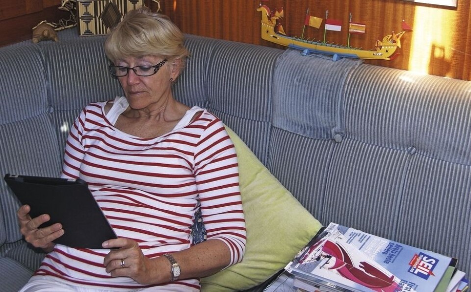 EVA LESER BOK. EVA LESER BOK.