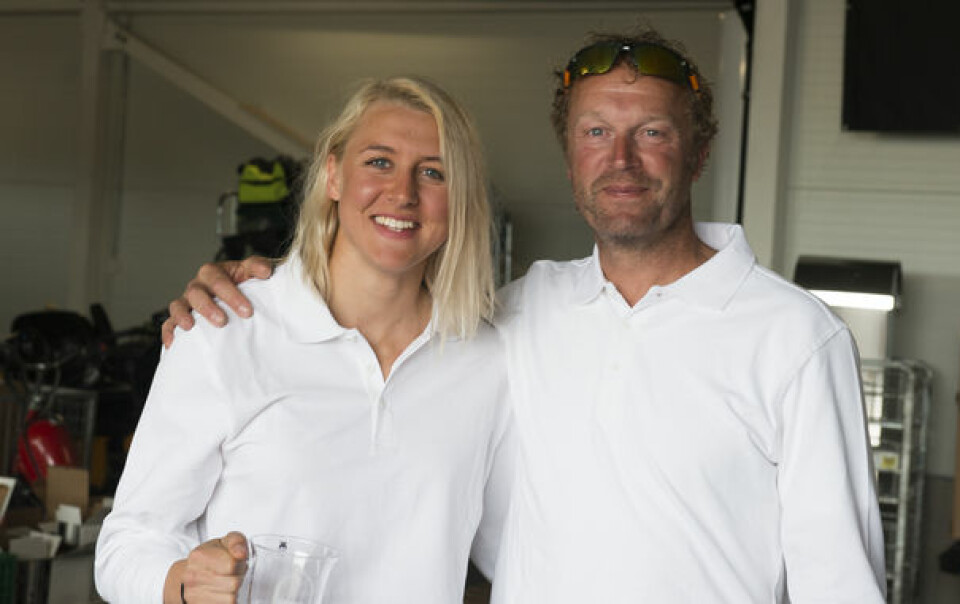 BESTE KVINNE: Marthe Olsen ble nummer to i Seapilot 2Star sammen med faren Truls, og er best av jentene så langt i år.