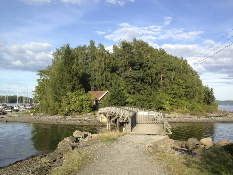 SOM FØR: Børsholmen skal drives videre i samme ånd som tidligere ? og det betyr at øya fortsatt vil ha en sentral plass for seilopplæringen i Asker.