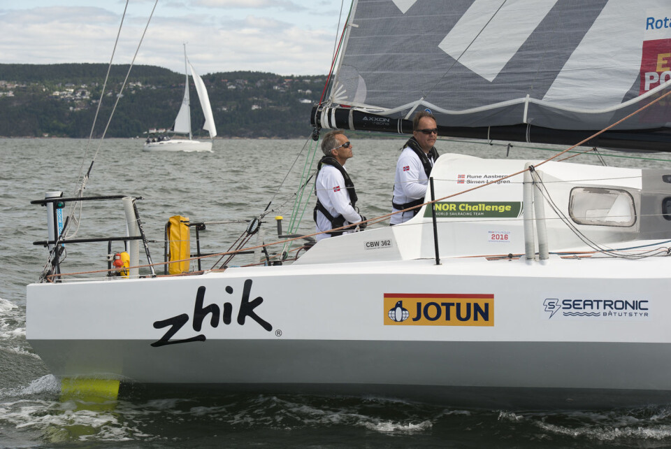 TOK INNPÅ: Rune Aasberg og Simen Løvgren har meldt seg på i konkurransen om å bli Årets Shorthanded-seilere etter seieren i Shetland Race.
