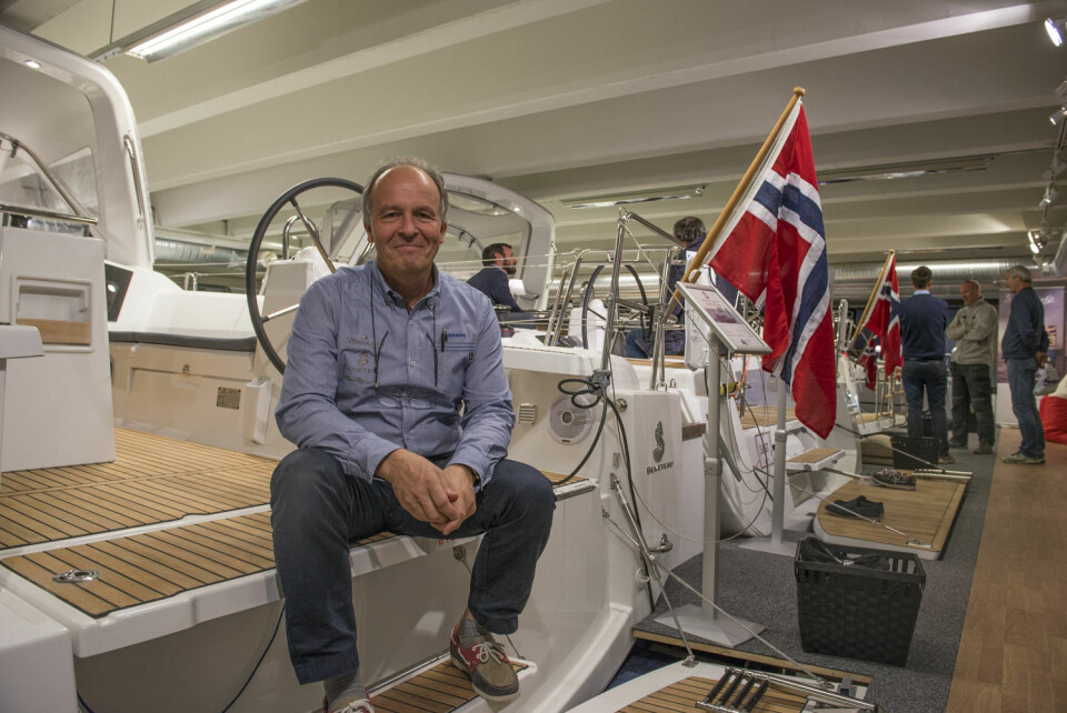 SELGER: Harald Korn hos Giramar AS har lang leveringstid på enkelte modeller. Foto: Morten Jensen