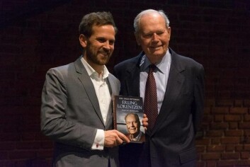 BIOGRAFI: Forfatteren Stig Arild Pettersens biografi om Erling Lorentzen inneholder en hel del stoff om seiling. BIOGRAFI: Forfatteren Stig Arild Pettersens biografi om Erling Lorentzen inneholder en hel del stoff om seiling.