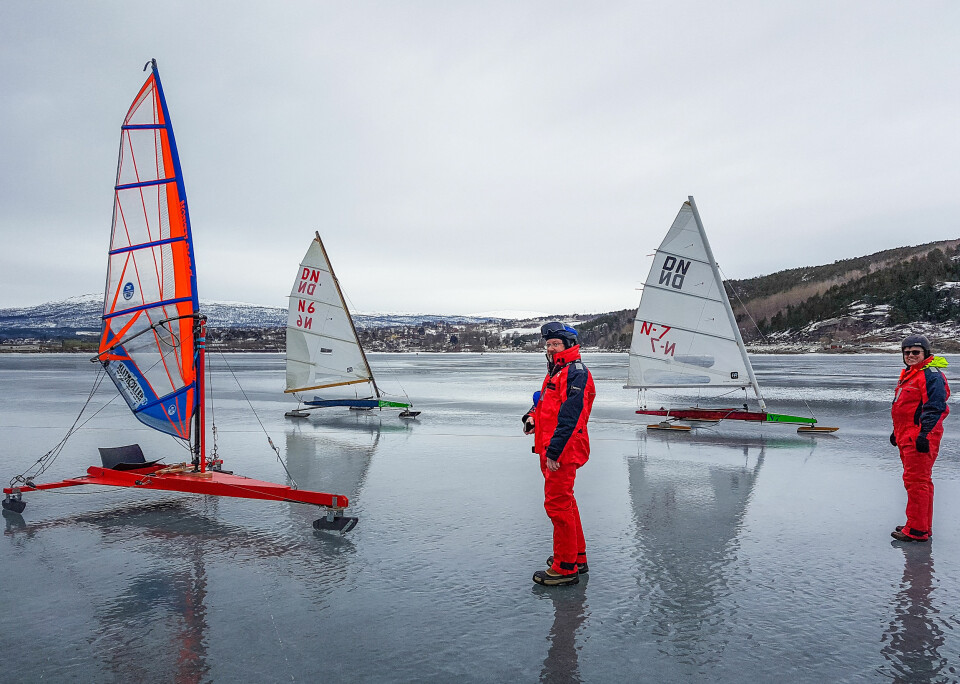 NYTT: Det var først høsten 2016 at seilerne i Bodø Seilforening virkelig oppdaget isseiling.