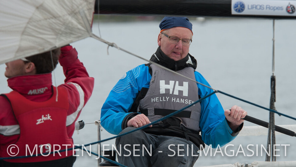 TUNGEN RETT I MUNNEN.