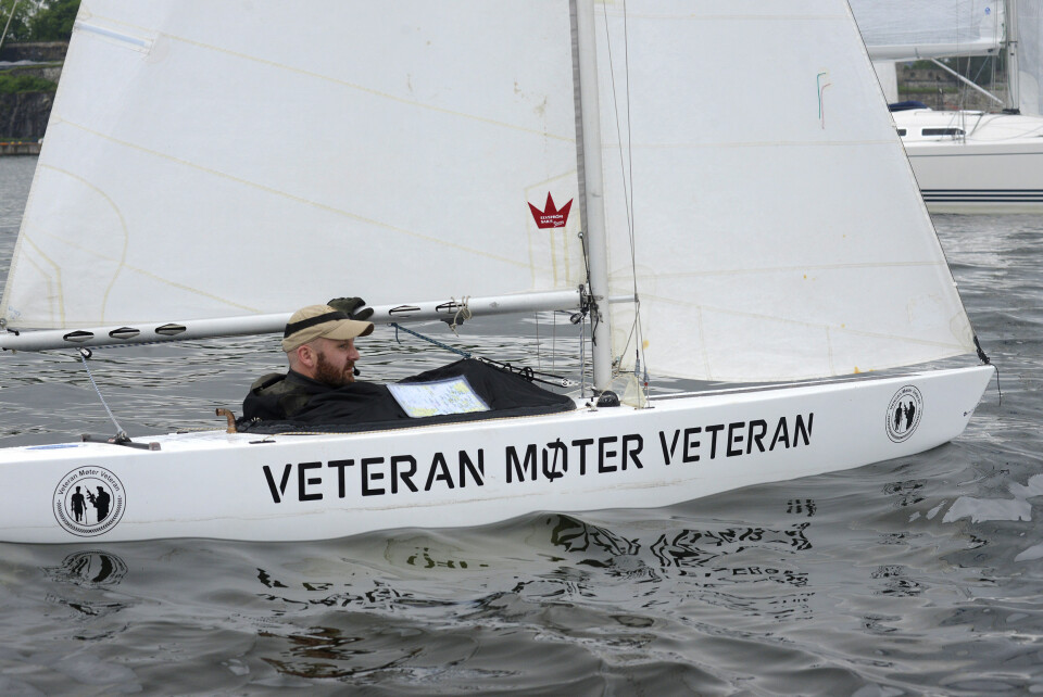 BRØT: Eivind Karlsen forsøkte å seile til Færder i en 2,4mR, men ga opp etter 17 timer.