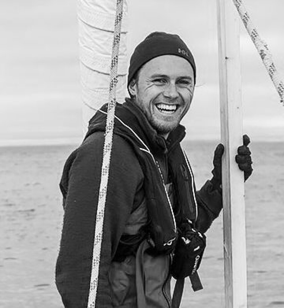 MATS GRIMSÆTH: Mats er eventyrer og fotograf og har i de siste tre årene tilbakelagt 10 000 nautiske mil langs norskekysten og på Svalbard, hvorfra han har delt sine historier. Han jobber også som skipper for event-firmaet SeilNorge.