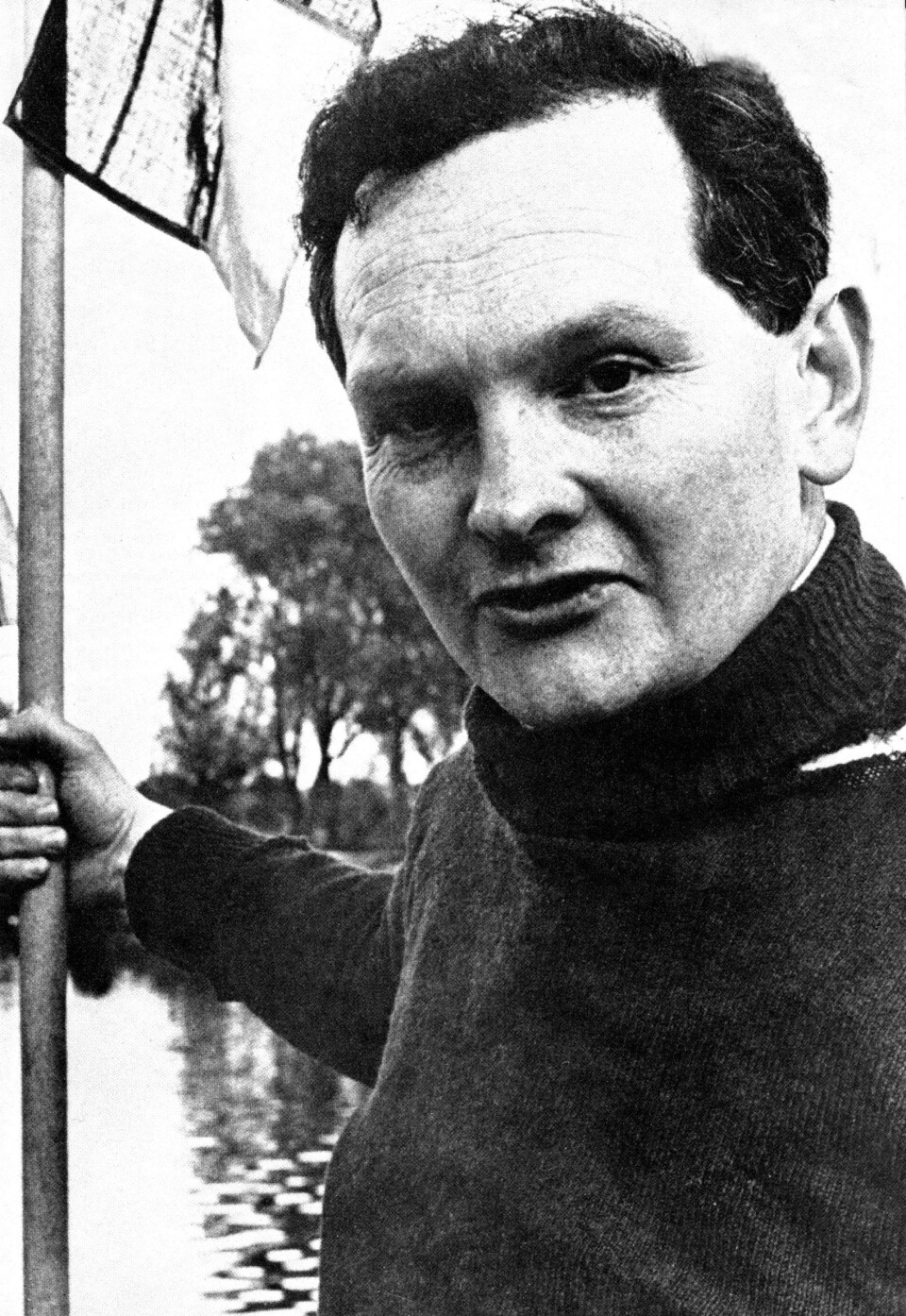 BEGIKK SELVMORD: Donald Crowhursts posisjonsfalskneri ble etter hvert så stort og tungt å bære at han valgte å begå selvmord. BEGIKK SELVMORD: Donald Crowhursts posisjonsfalskneri ble etter hvert så stort og tungt å bære at han valgte å begå selvmord.