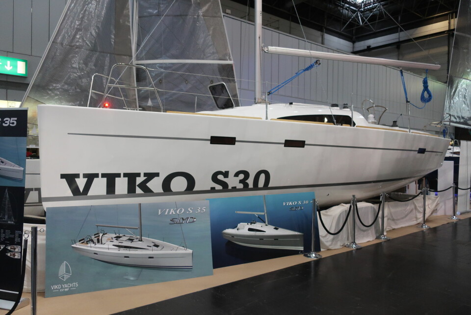 BILLIG: Viko 30 starter på 29 900 euro. Båten har en historie bak til et italiensk verft.