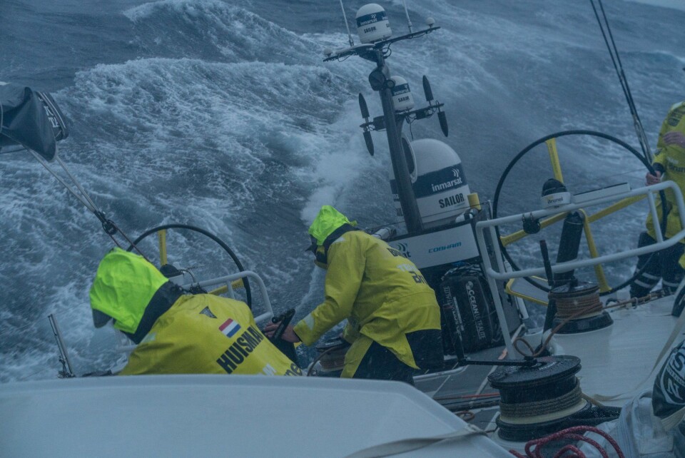 SURT: Feltet har krysset på babordside siden start til i dag.