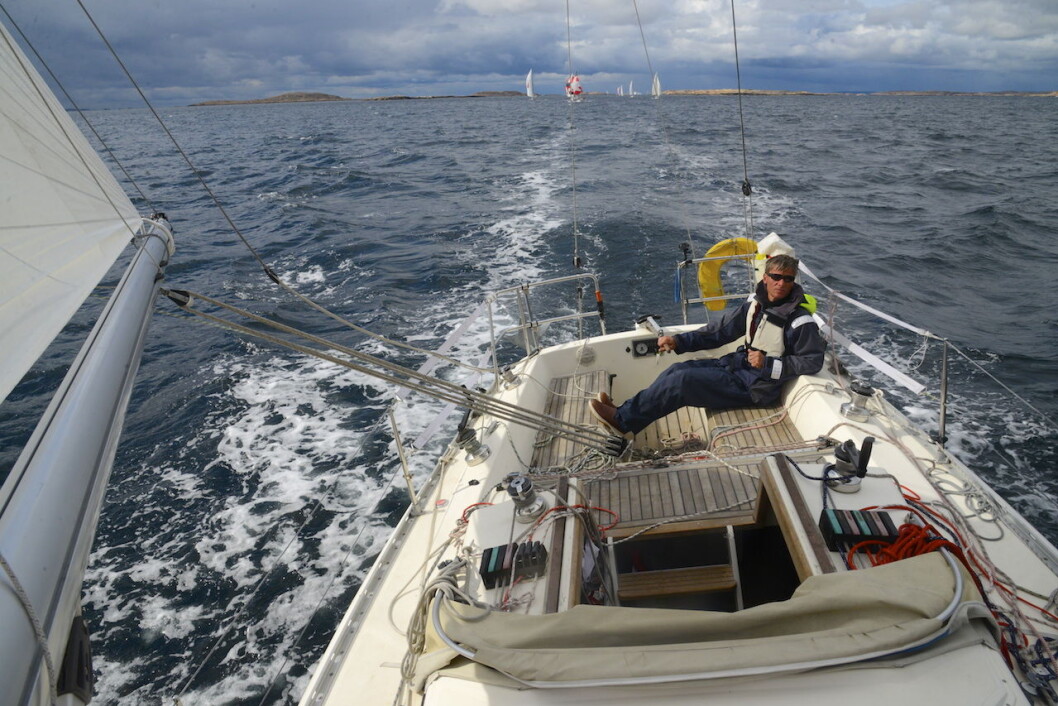 SOLO: Midsummer Solo Challenge er en en-mannsregatta i farvannet hvor Bohusracet seiles. SOLO: Midsummer Solo Challenge er en en-mannsregatta i farvannet hvor Bohusracet seiles.