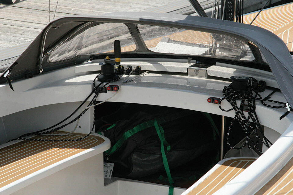 LAVT: Det skal være mulig å sove i båten, men volumet er best egnet for utstyr.