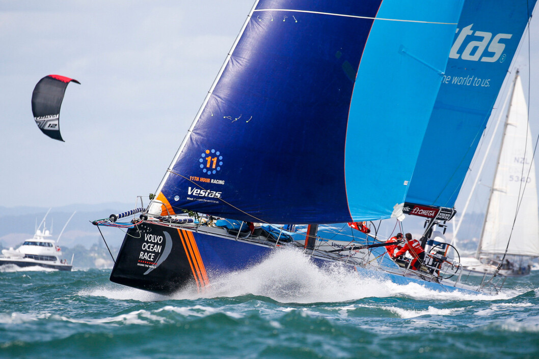 TILBAKE: «Vestas» leder 7. etappe til Brasil etter å ha stått over to etapper. TILBAKE: «Vestas» leder 7. etappe til Brasil etter å ha stått over to etapper.