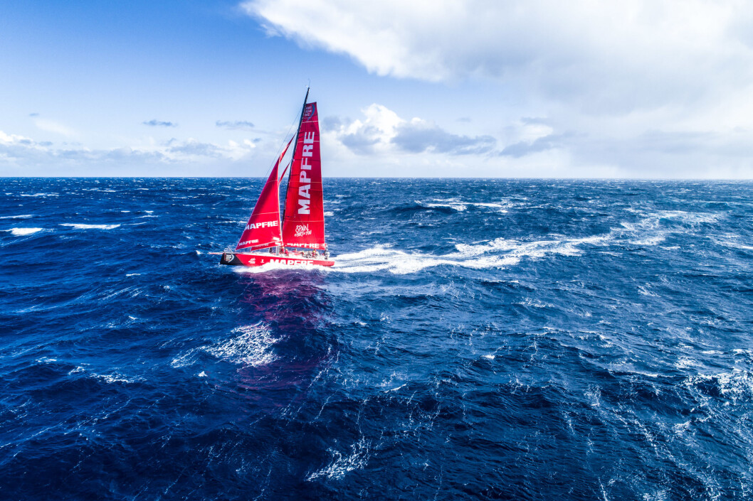 Leg 7 from Auckland to Itajai, day 11 on board MAPFRE, Aerial shot, the crew were peeling with 35-40 kts of wind, 28 March, 2018. Leg 7 from Auckland to Itajai, day 11 on board MAPFRE, Aerial shot, the crew were peeling with 35-40 kts of wind, 28 March, 2018.