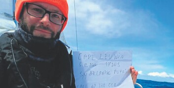 REKORD: Szymon Kuczy?ski har seilt jorda rundt på 270 døgn i en 6,36 meter lang båt. REKORD: Szymon Kuczy?ski har seilt jorda rundt på 270 døgn i en 6,36 meter lang båt.