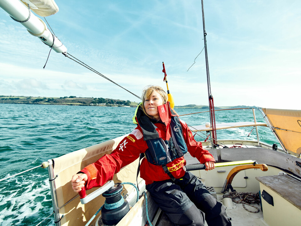 YNGST: 28 år gamle Susie Goodall fra England er feltets yngste seiler, hun er også den eneste kvinnen.