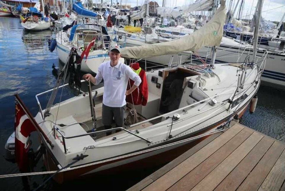 Casper Lander var regattaens yngste deltager. 19 åringen seilte en 24-fots Drabant.