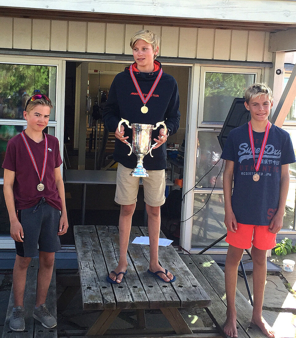 VINNERE: Gull til Markus Berthet. Balder Støen tok sølvet på hjemmebane mens Erik Bøen fikk bronse.