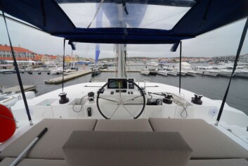 STOR: Lagoon 50 har flybrigde og er messas største seilbåt. STOR: Lagoon 50 har flybrigde og er messas største seilbåt.