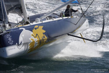 15_67970 © Th.Martinez / GITANA SA. LORIENT - FRANCE . 24 Août 2015.First sail of new IMOCA \"MONO60 EDMOND DE ROTHSCHILD\" , skipper Sébastien Josse (FRA), co-skipper Charles Caudrelier (FRA) 15_67970 © Th.Martinez / GITANA SA. LORIENT - FRANCE . 24 Août 2015.First sail of new IMOCA \"MONO60 EDMOND DE ROTHSCHILD\" , skipper Sébastien Josse (FRA), co-skipper Charles Caudrelier (FRA)
