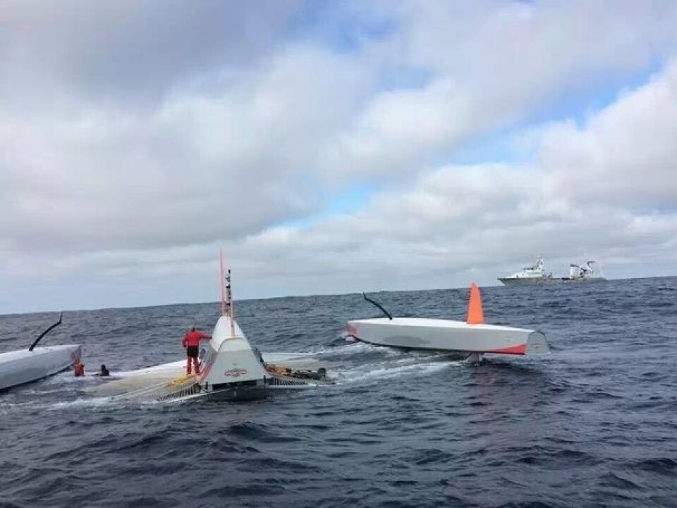 SLEP: 80-fots «Prince de Bretagne» blir nå slept hjem til Lorient i Frankrike.