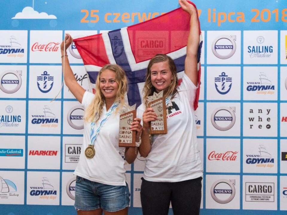 Helene Næss og Marie Rønningen fra Tønsberg sto for en av årets beste seilerprestasjoner da de vant EM i 49erFX. Nå er de rangert blant verdens ti beste lag.