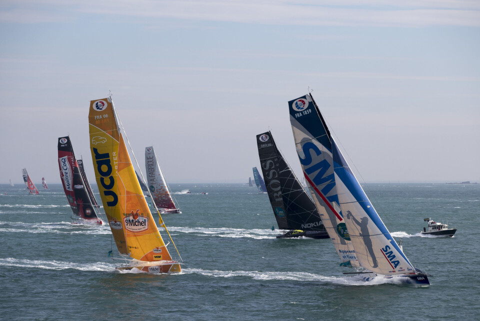 IMOCA: «Hugo Boss» ledder etter å tatt et ekstremt valg. IMOCA: «Hugo Boss» ledder etter å tatt et ekstremt valg.