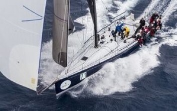 LEDER: TP52 «Balance» leder av båtene som er kommet i mål. LEDER: TP52 «Balance» leder av båtene som er kommet i mål.