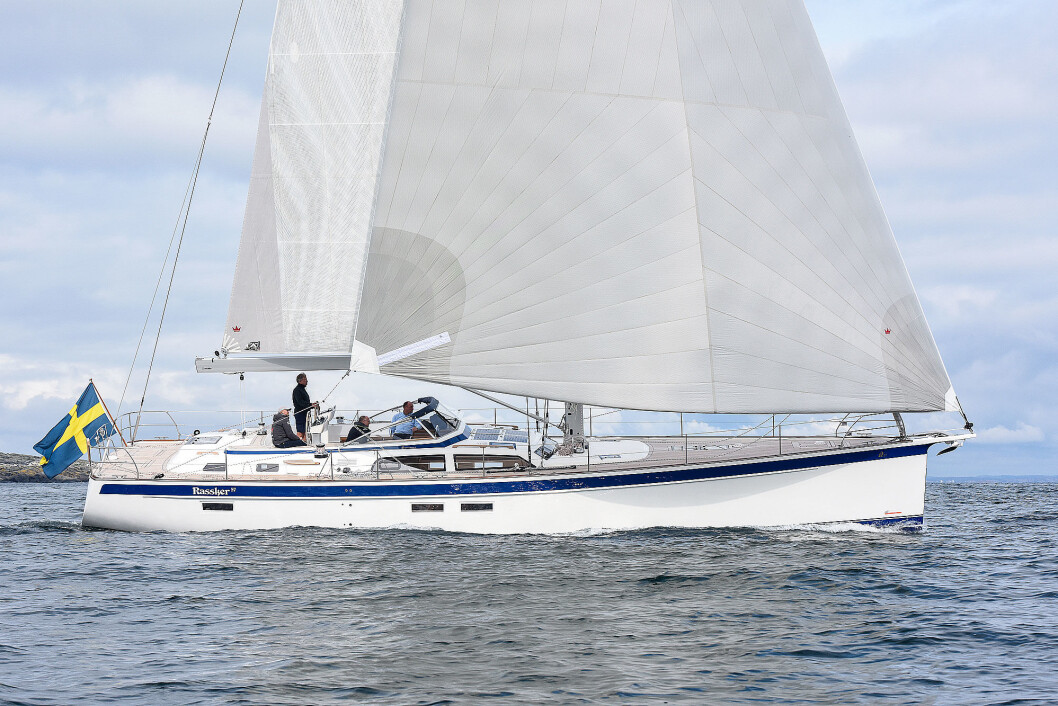 ELEGANT: Hallberg-Rassy 57 er en langbeint og luksuriøs seilbåt med moderne ideer. ELEGANT: Hallberg-Rassy 57 er en langbeint og luksuriøs seilbåt med moderne ideer.