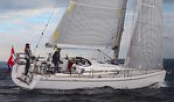 GRØNN: Arcona 410 kan leveres med hybridsystem. En elmotor står for framdriften, mens et dieselgenerator produserer strøm for å forlenge rekkevidden. GRØNN: Arcona 410 kan leveres med hybridsystem. En elmotor står for framdriften, mens et dieselgenerator produserer strøm for å forlenge rekkevidden.