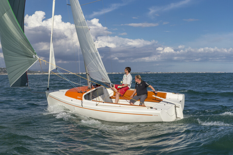 Aira 22: Billig og overraskende velseilende. En perfekt båt for hytta, eller dagsturer.