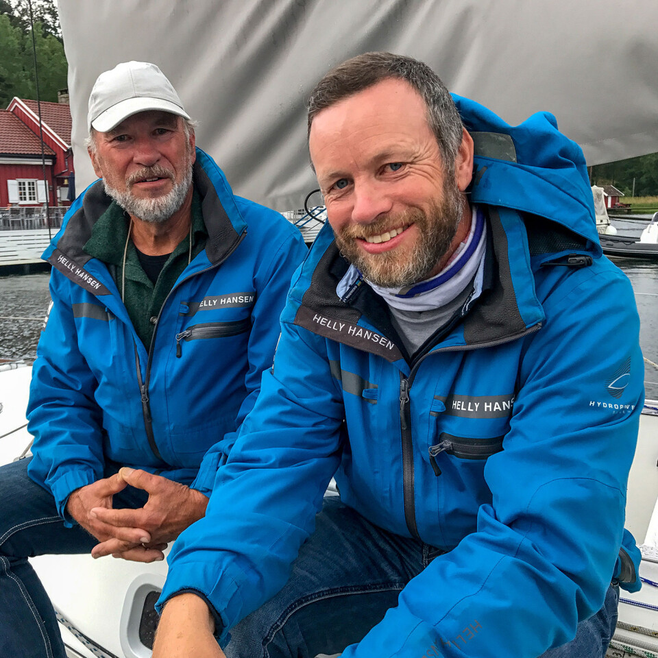 FAR OG SØNN: Yngve Lønmo har alltid seilt sammen med faren Asbjørn - og gjør det fortsatt. FAR OG SØNN: Yngve Lønmo har alltid seilt sammen med faren Asbjørn - og gjør det fortsatt.