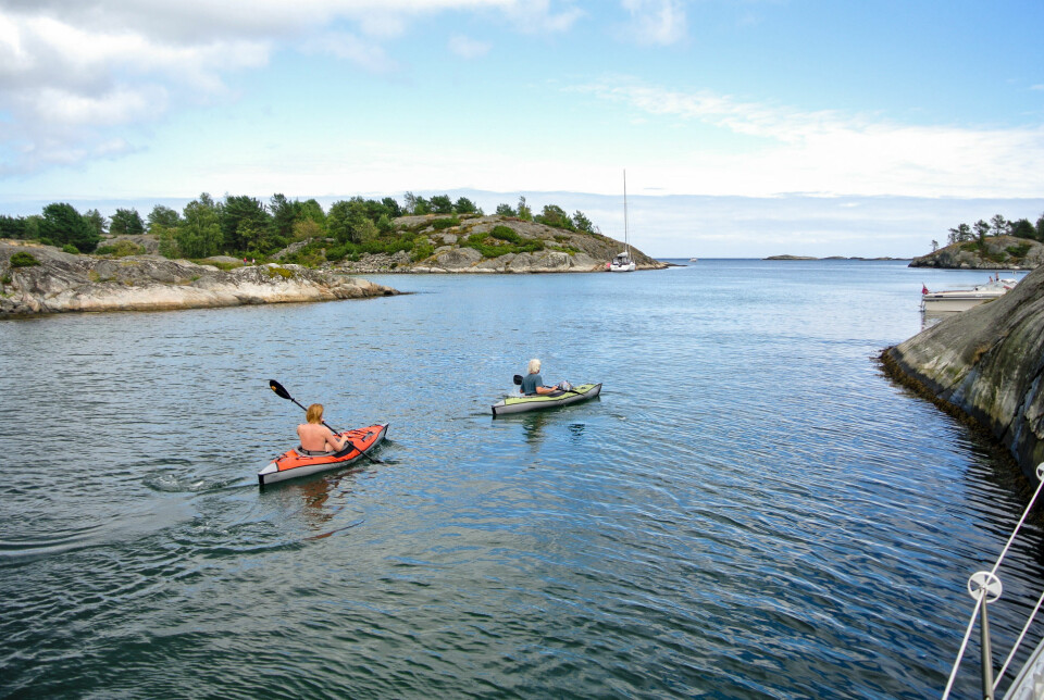 EKSPEDISJON: Farvannet omkring Øygholmen er til dels grunt og innbyr til spennende ekspedisjoner med jolle og kajakk.