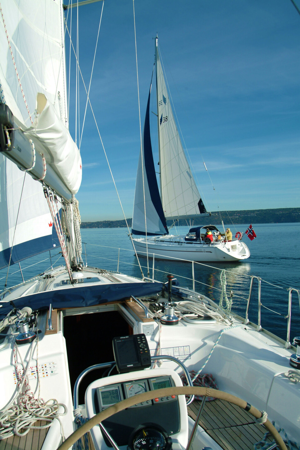 BRUKT: Vi har samlet brukererfaring fra eiere av Bavaria 38AC og sammenlignet dette med våre tester.