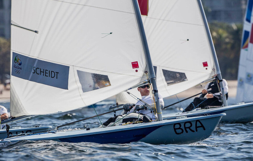 BRASILS OL-HÅP: Mandag 8. august skal Kristian Ruth måle krefter med Brasils store OL-håp i Laser, Robert Scheidt, som for øvrig også avla eden på vegne av alle de olympiske deltagerne. BRASILS OL-HÅP: Mandag 8. august skal Kristian Ruth måle krefter med Brasils store OL-håp i Laser, Robert Scheidt, som for øvrig også avla eden på vegne av alle de olympiske deltagerne.