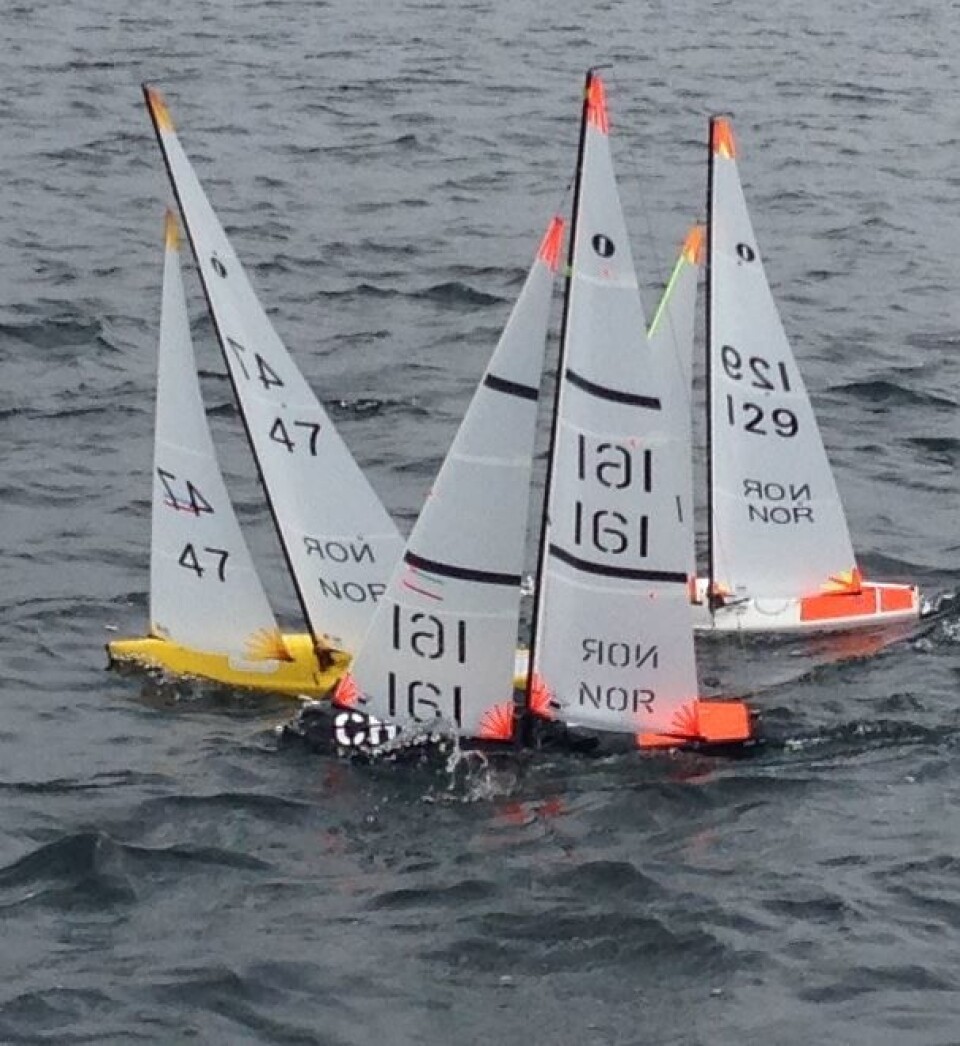 LIGA: Nå har du sjansen å seile regatta fra land. LIGA: Nå har du sjansen å seile regatta fra land.