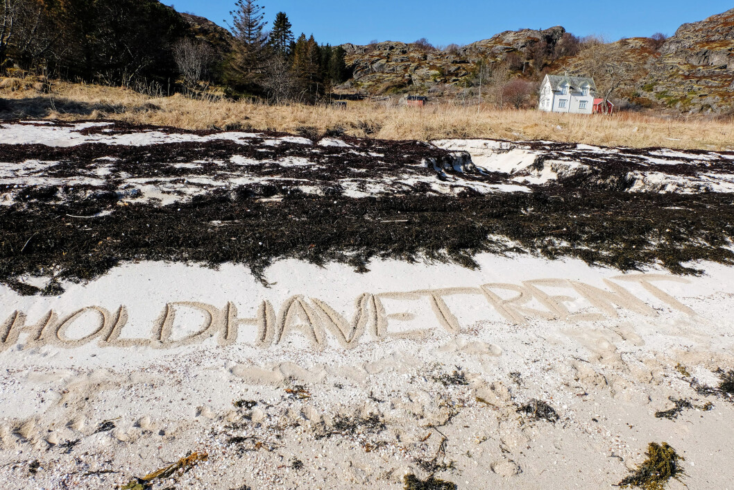 STRANDRYDDING: I månedsskiftet april/mai skal det ryddes strender over en lav sko i hele Norge. STRANDRYDDING: I månedsskiftet april/mai skal det ryddes strender over en lav sko i hele Norge.