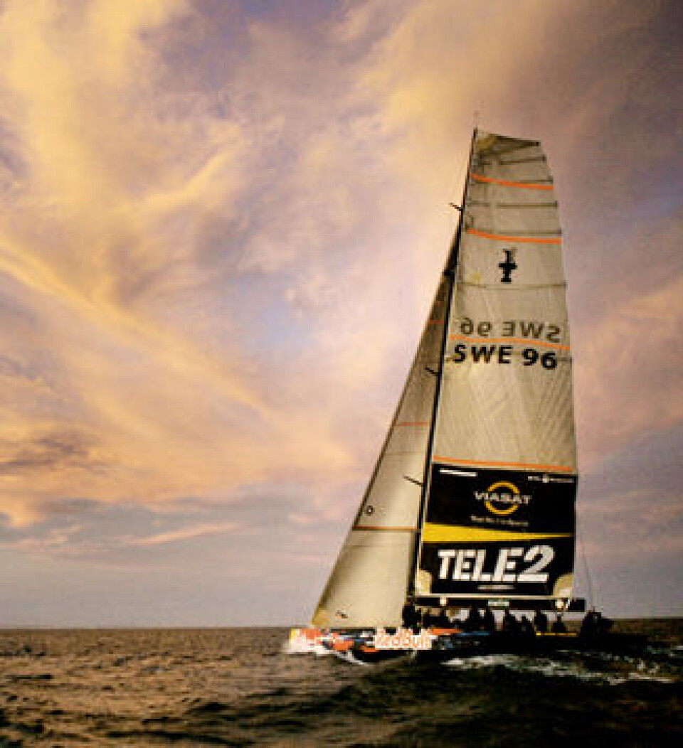 Svenskene igang med tobåtstrening i Valencia