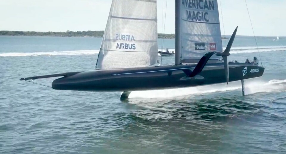 AC75: «Defiant» er de første båten i den nye typen som skal brukes i America's Cup, foilende enskrogsbåer.