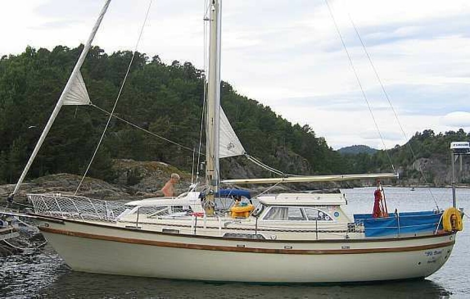 PLAST: Båten som er til salgs er forløperen til Fjord MS 33 som har blitt en kult-båt i flere land.