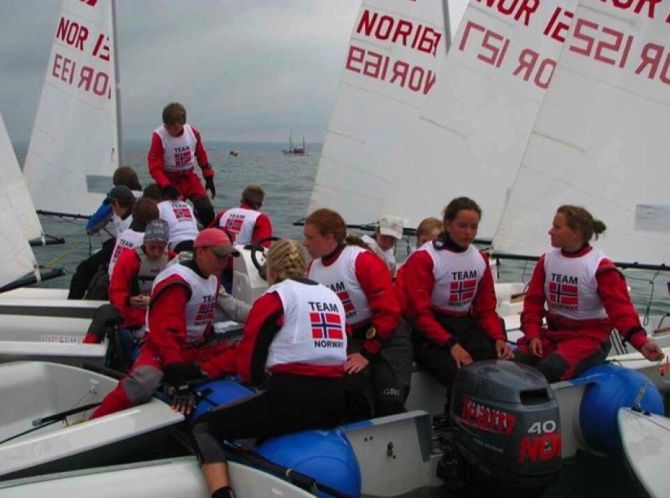 Vanskelig 3. dag for Zoom 8 seilerne