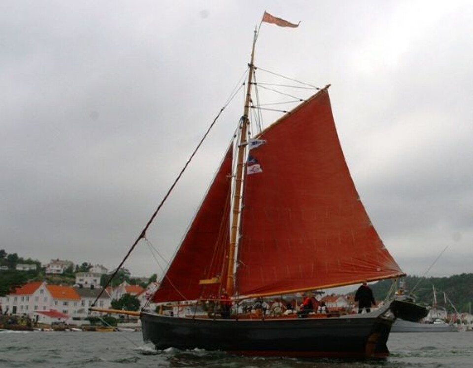 Frisk skøyteseilas med dramatikk