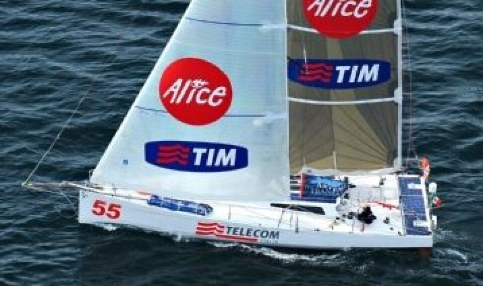 Tett i front under Artemis Transat