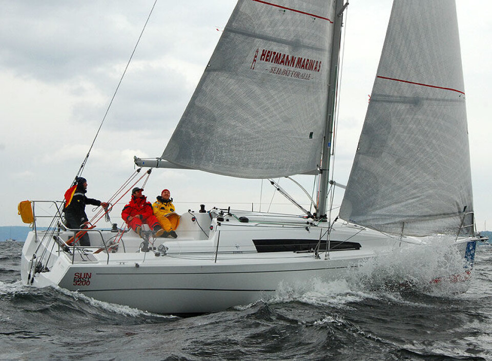 To Sunfast 3200 i tet i LYS 1.25-1.30