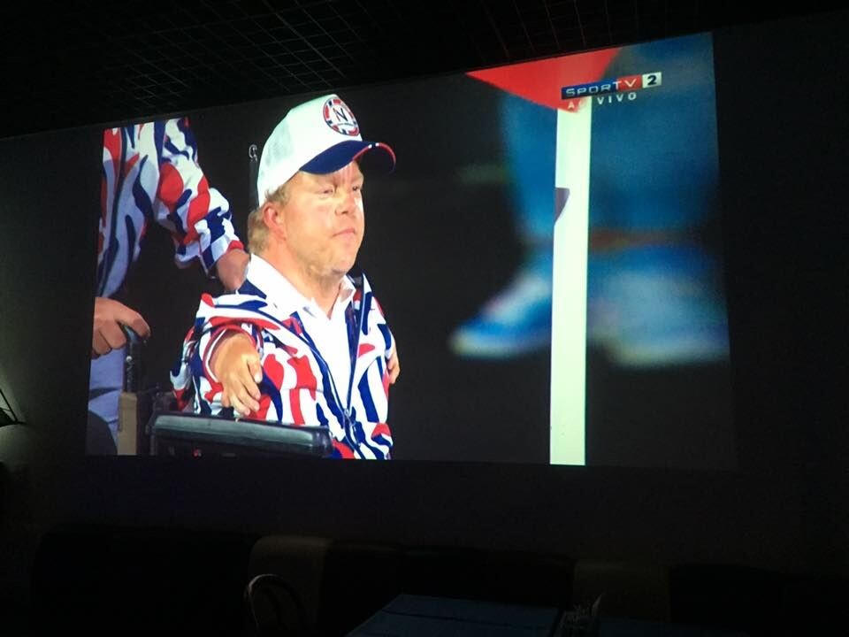 Bjørnar Erikstad bar flagget på åpningsseremonien