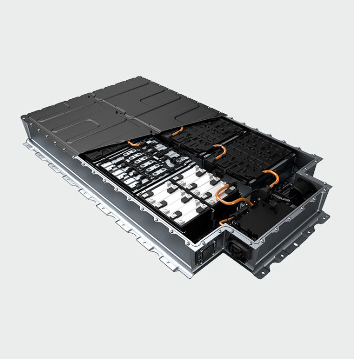 33kW: Batteriet fra BMW gir en rekkevidde på 20 nm i 5 knop. I høyere fart synker rekkevidden betraktelig. 33kW: Batteriet fra BMW gir en rekkevidde på 20 nm i 5 knop. I høyere fart synker rekkevidden betraktelig.